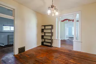 105 7th St, Lincoln, IL 62656 - Photo 18