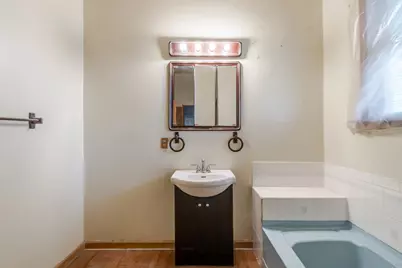 105 7th Street, Lincoln, IL 62656 - Photo 20