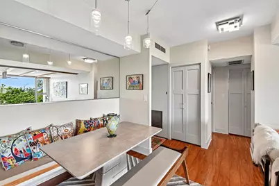 3200 N Lake Shore Drive #410, Chicago, IL 60657 - Photo 8