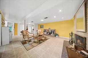 8231 W Berwyn Ave, Chicago, IL 60656 - Photo 20