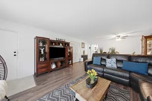 10332 S Pulaski Rd, Oak Lawn, IL 60453 - Photo 4
