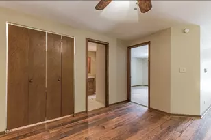 2325 N Neva Ave, Chicago, IL 60707 - Photo 8