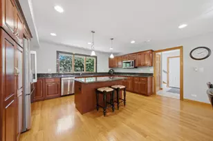 11555 S Elbridge Ave, Palos Park, IL 60464 - Photo 8