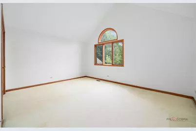 1902 Forest Creek Lane #1902, Libertyville, IL 60048 - Photo 16