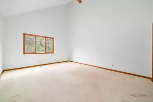 1902 Forest Creek Ln, Libertyville, IL 60048 - Photo 18