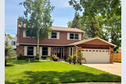 17515 W Winnebago Drive, Grayslake, IL 60030 - Photo 2