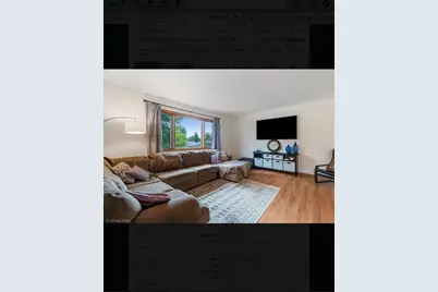 20698 N Eugene Avenue, Prairie View, IL 60069 - Photo 2