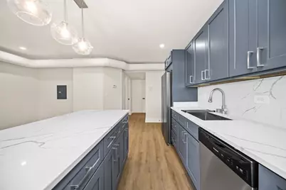 10225 Dearlove Road #301, Glenview, IL 60025 - Photo 6