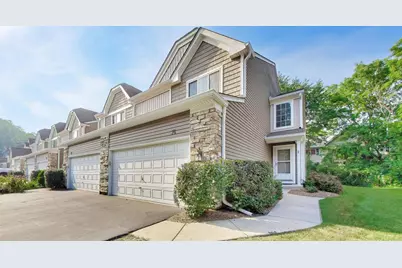 76 Cambridge Avenue #76, Streamwood, IL 60107 - Photo 1