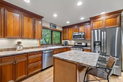 1059 N Old Mill Road, Palatine, IL 60067 - Photo 8