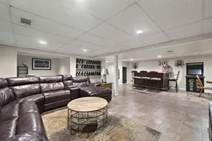 1059 N Old Mill Rd, Palatine, IL 60067 - Photo 20