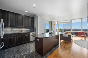 737 W Washington Blvd, Chicago, IL 60661 - Photo 10