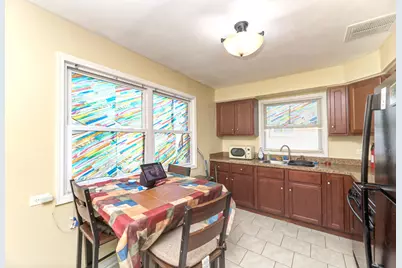 16100 Circle Drive, Markham, IL 60428 - Photo 6