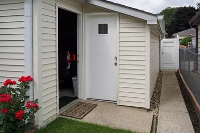 3318 N Page Avenue, Chicago, IL 60634 - Photo 36