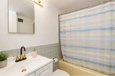 6118 N Sheridan Road #1102, Chicago, IL 60660 - Photo 12