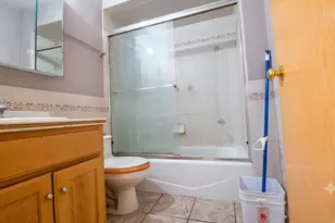 2805 S Stewart Ave, Chicago, IL 60616 - Photo 22
