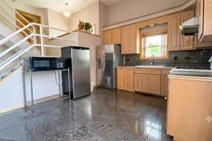 2805 S Stewart Ave, Chicago, IL 60616 - Photo 10