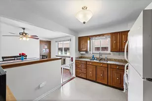 6811 N Olmsted Ave, Chicago, IL 60631 - Photo 20