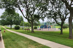 [Address not provided], Streamwood, IL 60107 - Photo 34