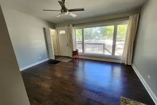 [Address not provided], Streamwood, IL 60107 - Photo 12