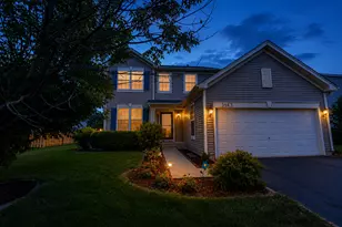 3183 Venetian Way, Montgomery, IL 60538 - Photo 2