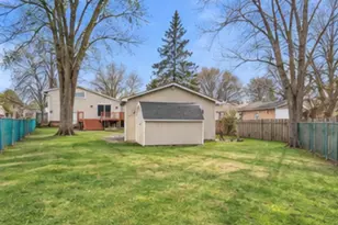 204 Anna St, North Aurora, IL 60542 - Photo 16