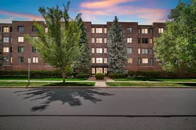 110 S Dunton Avenue #2E, Arlington Heights, IL 60005 - Photo 2
