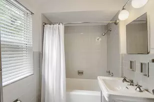9414 Harding Ave, Evanston, IL 60203 - Photo 18