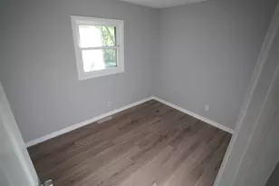 1501 N Freund Ave, McHenry, IL 60050 - Photo 16