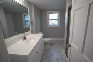 1501 N Freund Ave, McHenry, IL 60050 - Photo 12