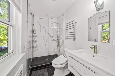 7730 S Paxton Avenue, Chicago, IL 60649 - Photo 6