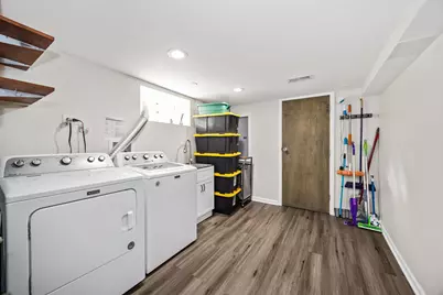 7730 S Paxton Avenue, Chicago, IL 60649 - Photo 10
