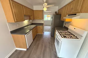 1440 Blackburn St, Wheaton, IL 60189 - Photo 8