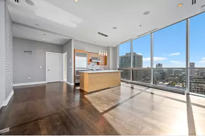 110 W Superior Street #2603, Chicago, IL 60654 - Photo 12