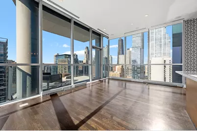 110 W Superior Street #2603, Chicago, IL 60654 - Photo 18