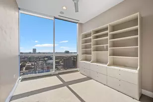 110 W Superior St, Chicago, IL 60654 - Photo 34