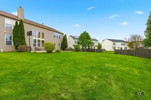 385 Marshall Ash St, Bolingbrook, IL 60490 - Photo 40