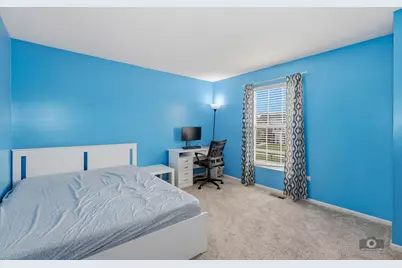 385 Marshall Ash Street, Bolingbrook, IL 60490 - Photo 18