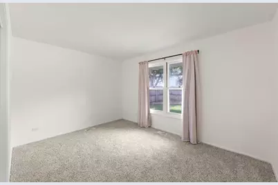 121 Newport Drive, Bolingbrook, IL 60440 - Photo 22
