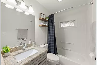 121 Newport Drive, Bolingbrook, IL 60440 - Photo 18