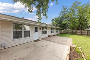 121 Newport Dr, Bolingbrook, IL 60440 - Photo 28