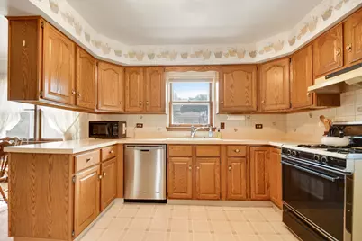 4513 W 102nd Street, Oak Lawn, IL 60453 - Photo 10