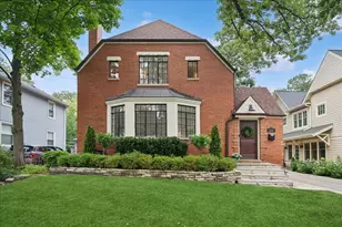 419 Provident Ave, Winnetka, IL 60093 - Photo 2