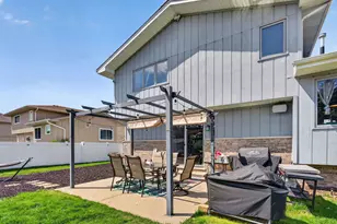 702 Longwood Ct, Minooka, IL 60447 - Photo 46