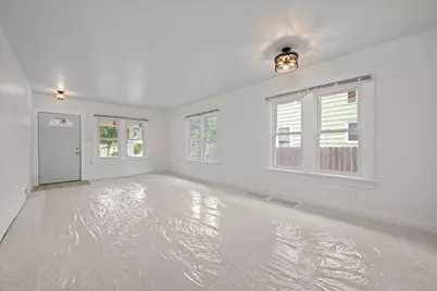 1006 S 4th Street, Aurora, IL 60505 - Photo 8