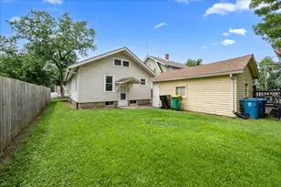 1006 S 4th St, Aurora, IL 60505 - Photo 24