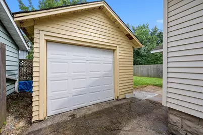 1006 S 4th Street, Aurora, IL 60505 - Photo 22