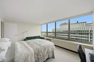 3550 N Lake Shore Dr, Chicago, IL 60657 - Photo 14