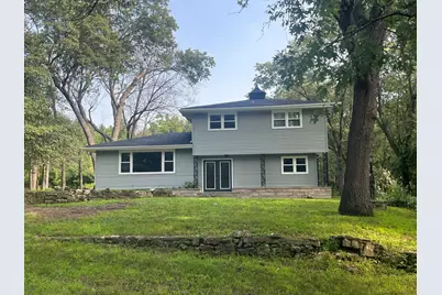 1401 Oakleaf Drive, Saint Anne, IL 60964 - Photo 2