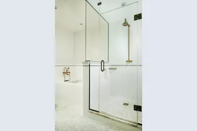 333 W Hubbard Street #610-611, Chicago, IL 60654 - Photo 20